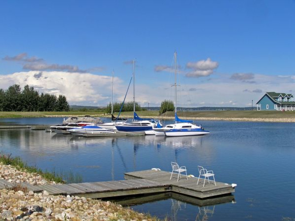 Pigeon Lake Sunset Harbor, Alberta Canada Property Details Pigeon Lake Sunset Harbor, Alberta Canada Property Details