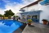 Luxury Estate House with 10/15 bedrooms and Business Centre