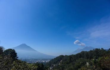 Stunning View Home w/pool, privacy & tranquility in UNESCO world heritage town of La Antigua, Guatemala