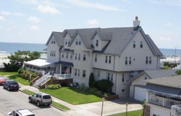 AUCTION Villa by the Sea - a Magnificent Beachfront Estate, Ventnor, NJ