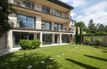 Dream Villa in Vienna at the foot of the Cobenzl Mountain