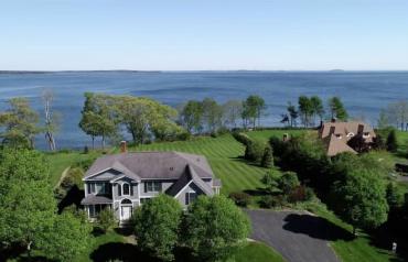 AUCTION: Oceanfront Home / Mid-Coast Maine