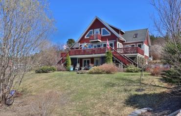 Unique, charming 4300 sq foot cottage with wharf and cookhouse right on the Atlantic Ocean