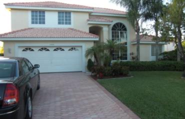 4 BR, 3-1/2 bath, Gated Community in Miami/Fort Lauderdale area 
