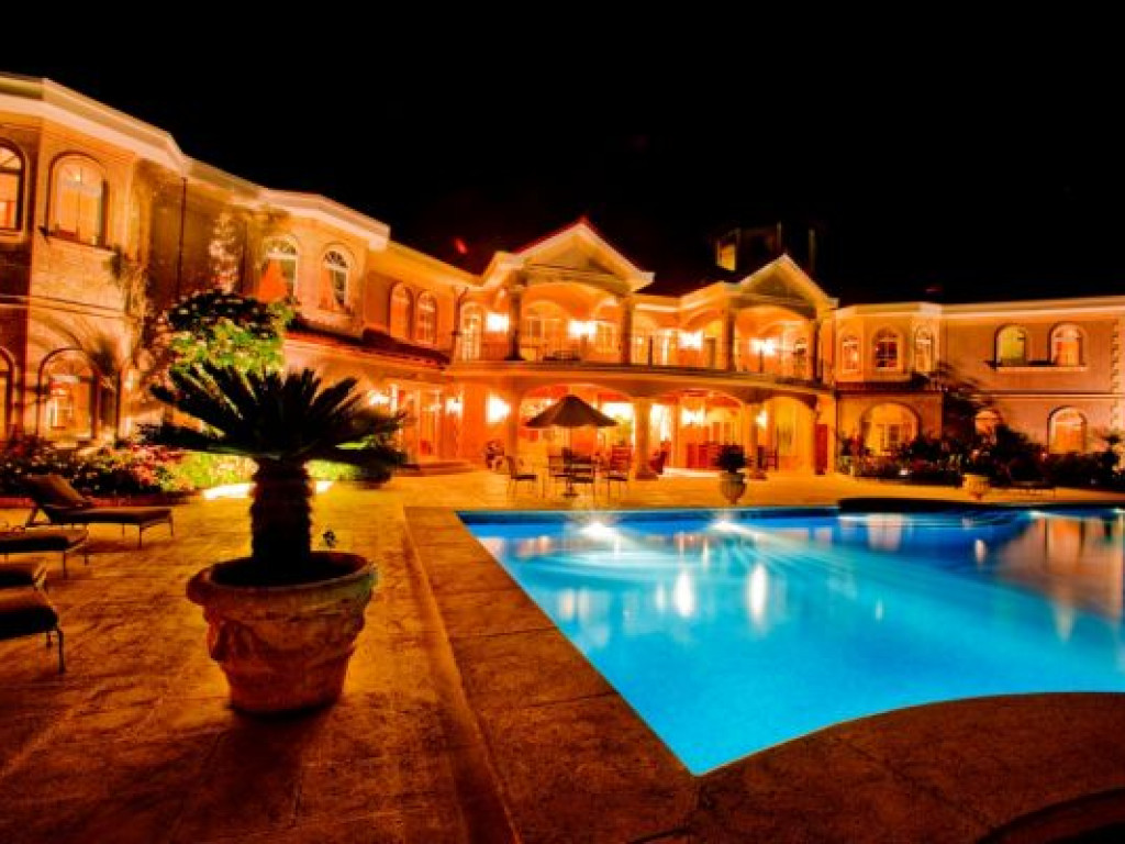 Unique Tropical Mansion  radical price reduction Dominican Republic Property Details