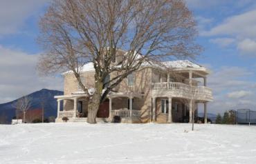 Unique Shenandoah Valley home with Panoramic views