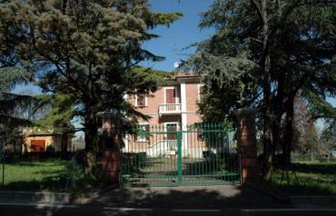 Cozy Italian Villa @ Dozza