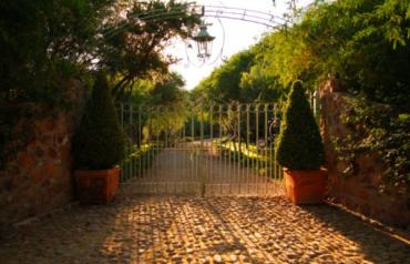 San Miguel de Allende. Exclusive Gentleman's Ranch.