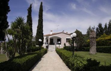 Luxury House near the beach