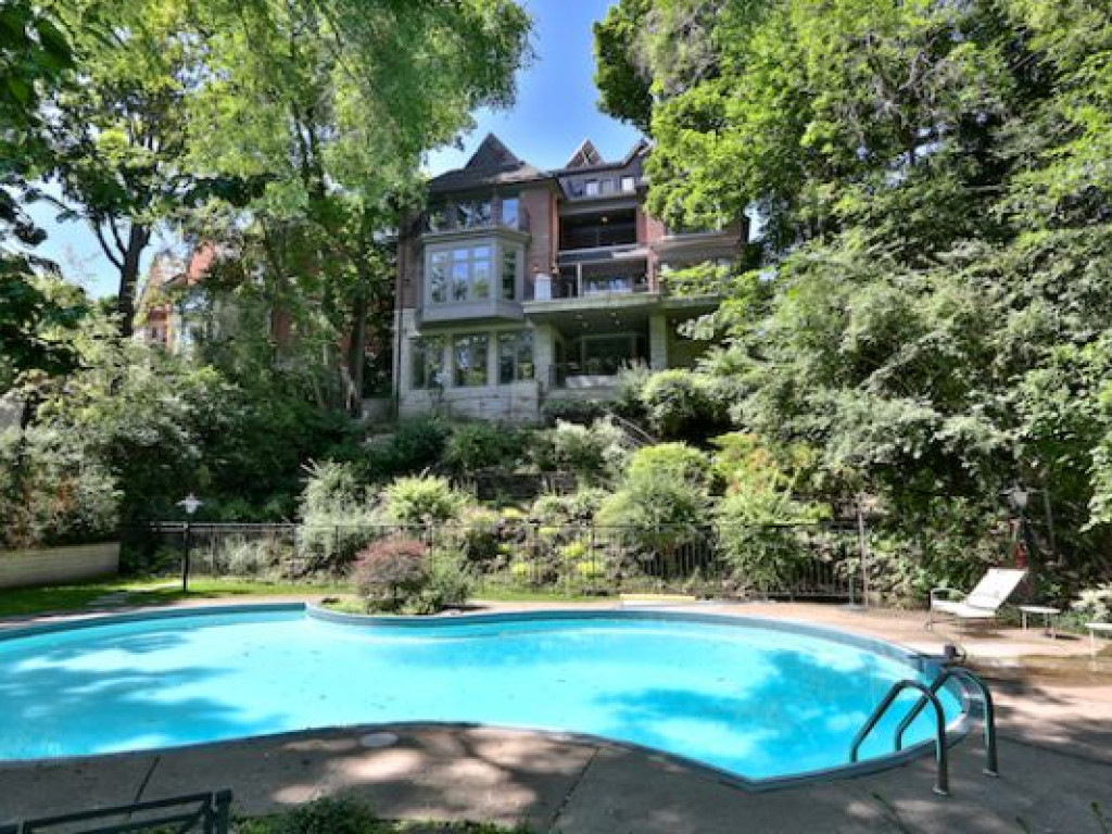 Forest Hill Ravine Treasure - Ontario, Canada :: Property Details
