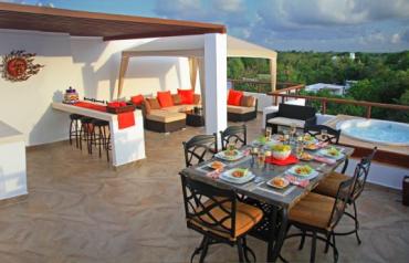 Luxurious Penthouse Condo on the Incomparable Riviera Maya