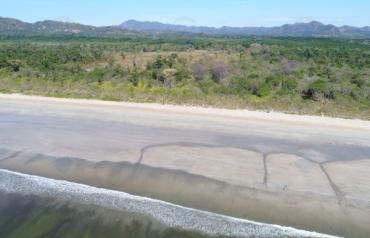 RARE BEACHFRONT COSTA RICA ESTATE LOT TITLED ADJACENT TO A NATIONAL PARK