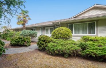 Captivating Parksville Rancher - 701 Humphrey Rd