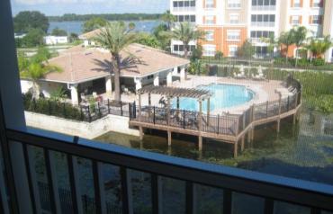 MUST SEE:  Deluxe, Lakeside Condominium in St. Petersburg/Clearwater, FL