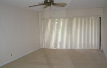 CONDO FOR SALE IN BEAUTIFUL DEERFIELD BEACH