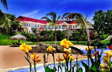 Unique Tropical Mansion - radical price reduction