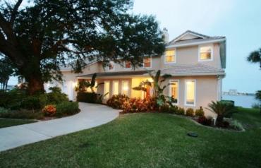 Intracoastal Waterway Waterfront Retreat!