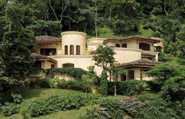 AMAZING FOUR BEDROOM HOUSE!!! MUST SEE!!!