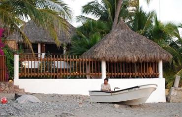 Playa Blanca Dos, La Manzanilla, Mexico