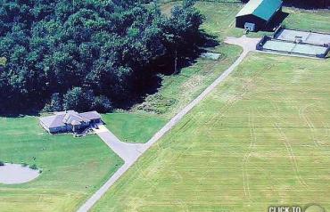 10 Yr Old Bungalow on 41 acres with 1 indoor and 2 outdoor tennis courts