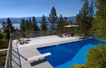 The Lakeridge Estate