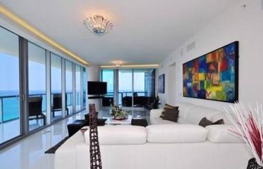 One of the most spectacular oceanfront skyhome in Sunny Isles Beach, Florida