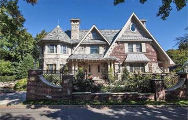 7 Bedroom Residential In New York, Usa (ref. 28003720)