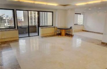 3 Bedroom Condo In New York, Usa (ref. 27383696)