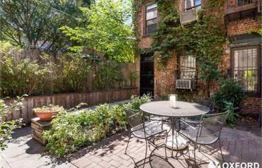 9 Bedroom Townhouse In New York, Usa (ref. 28184947)