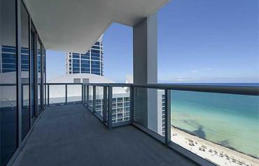 Beautiful apartment in floor alto- Miami Beach