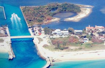 Water front mansion  9.5 Million dollars but has a 20 million dollar view!!